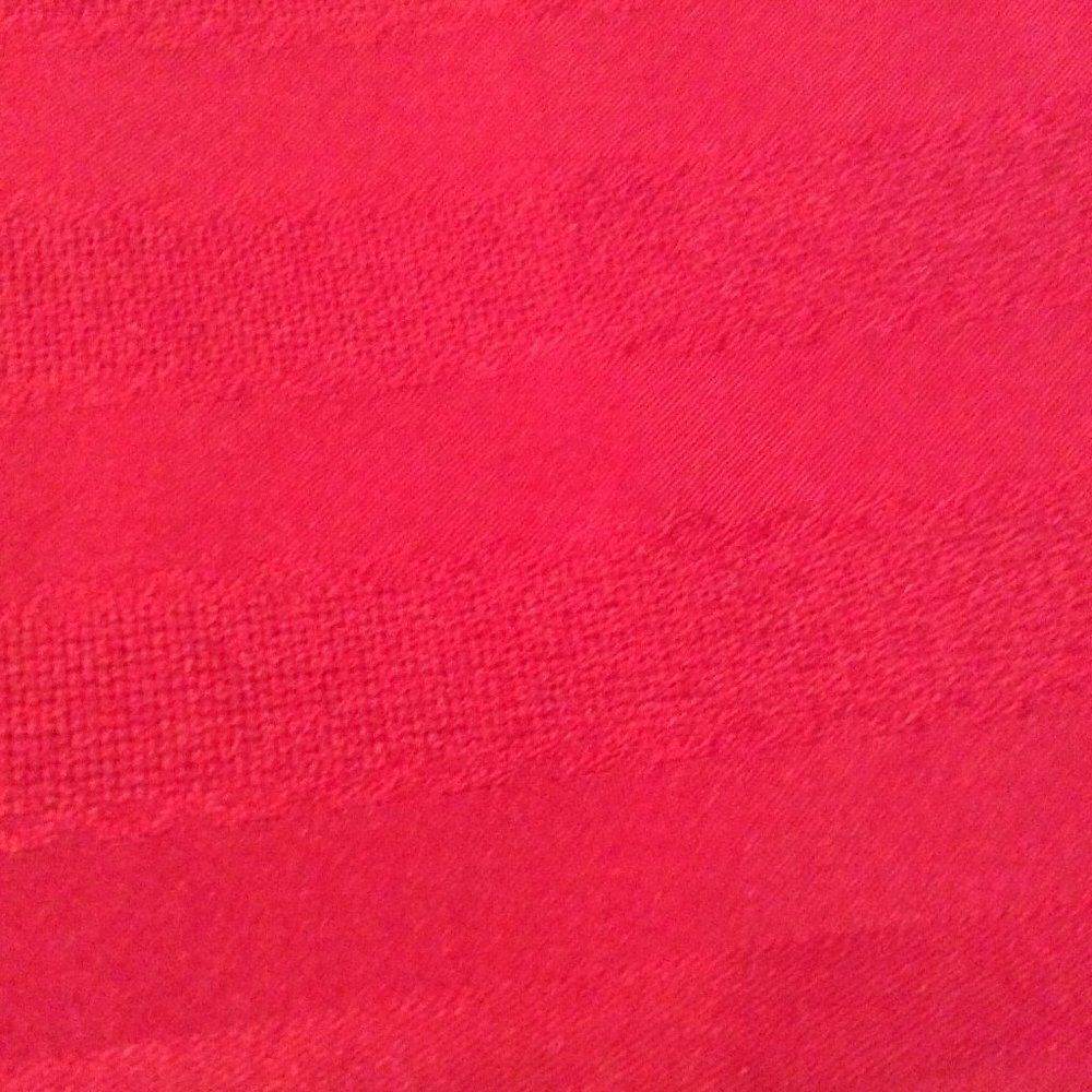 Table Cloth - Picture 2 of 2